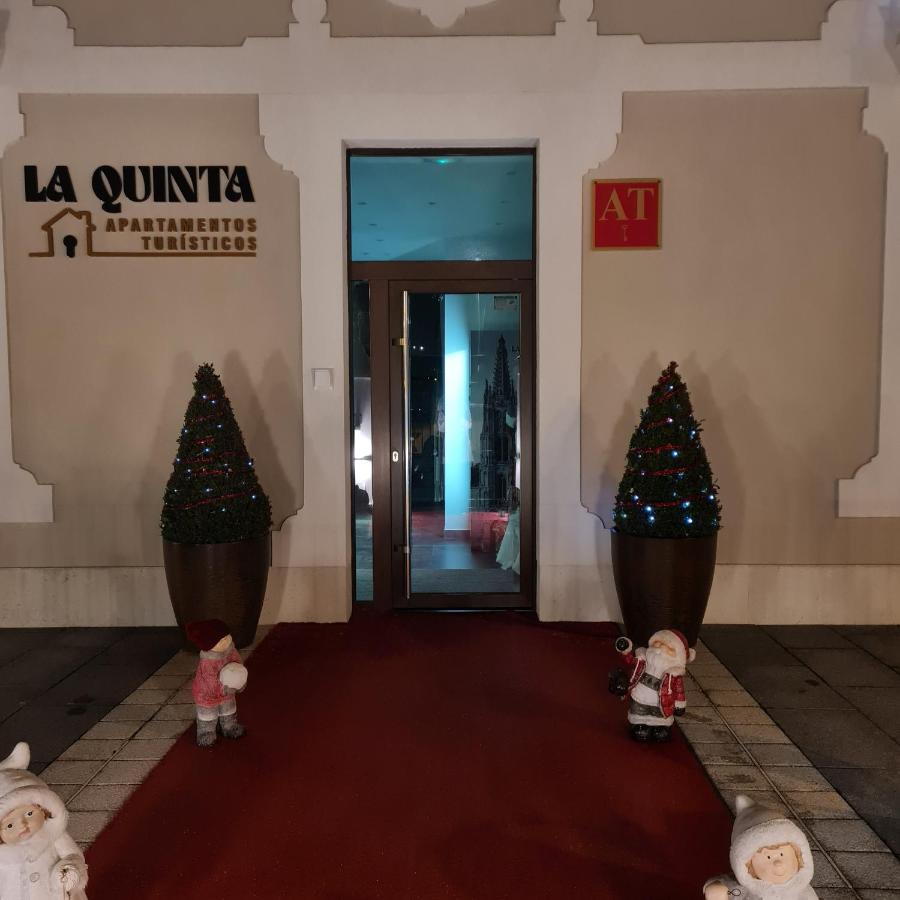 Apartamentos La Quinta Burgo 外观 照片